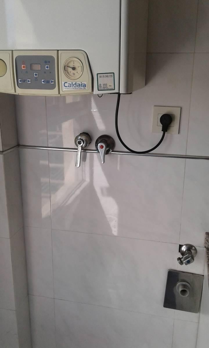 Foto de Hermoso monoambiente con balcón al frente en Av. Directorio 3002, imagen 5