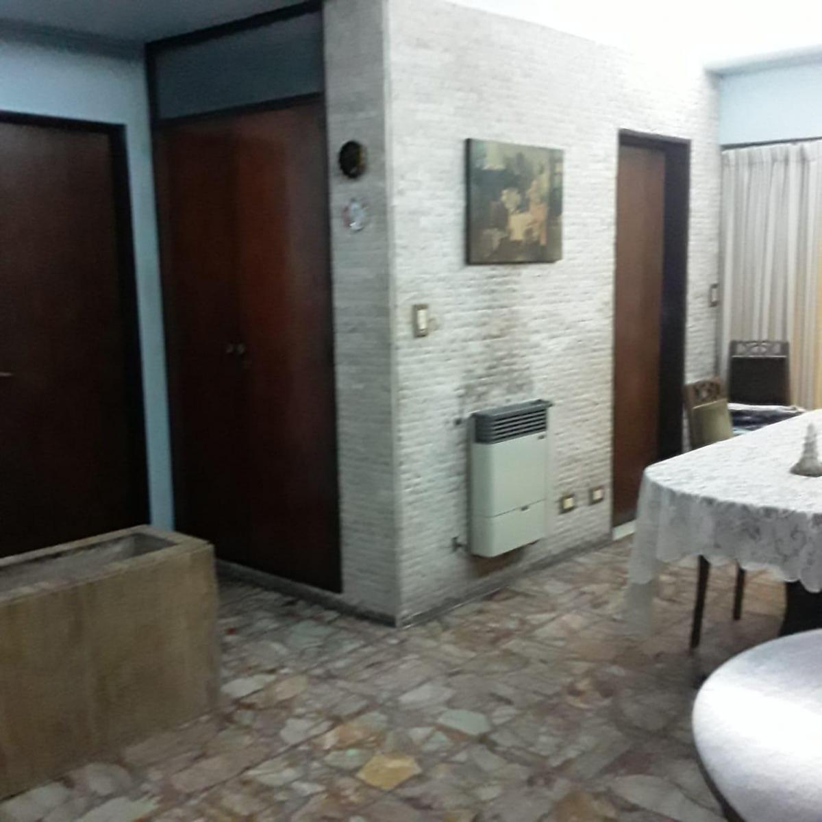 Portela 315 Excelente Casa a Remodelar 6 Ambientes / Terreno Apto Edificio 2