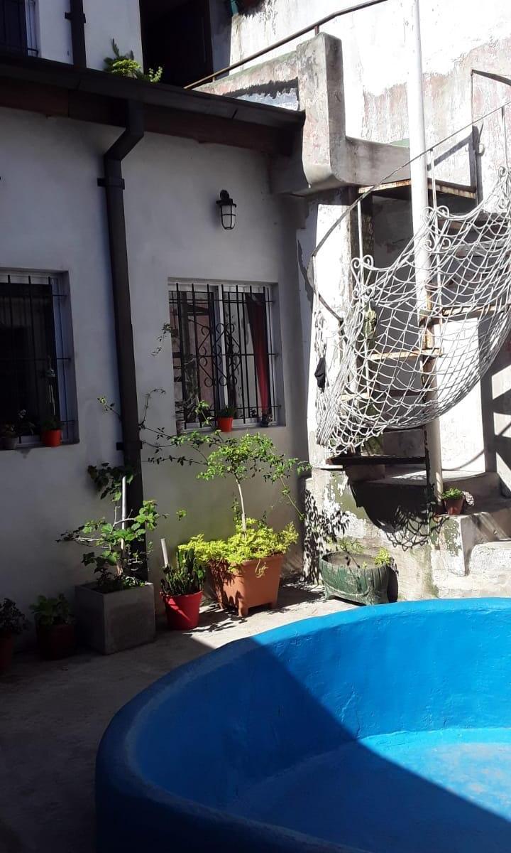 Excelentes 2 Galpones con 2 Viviendas Medina 1862 4
