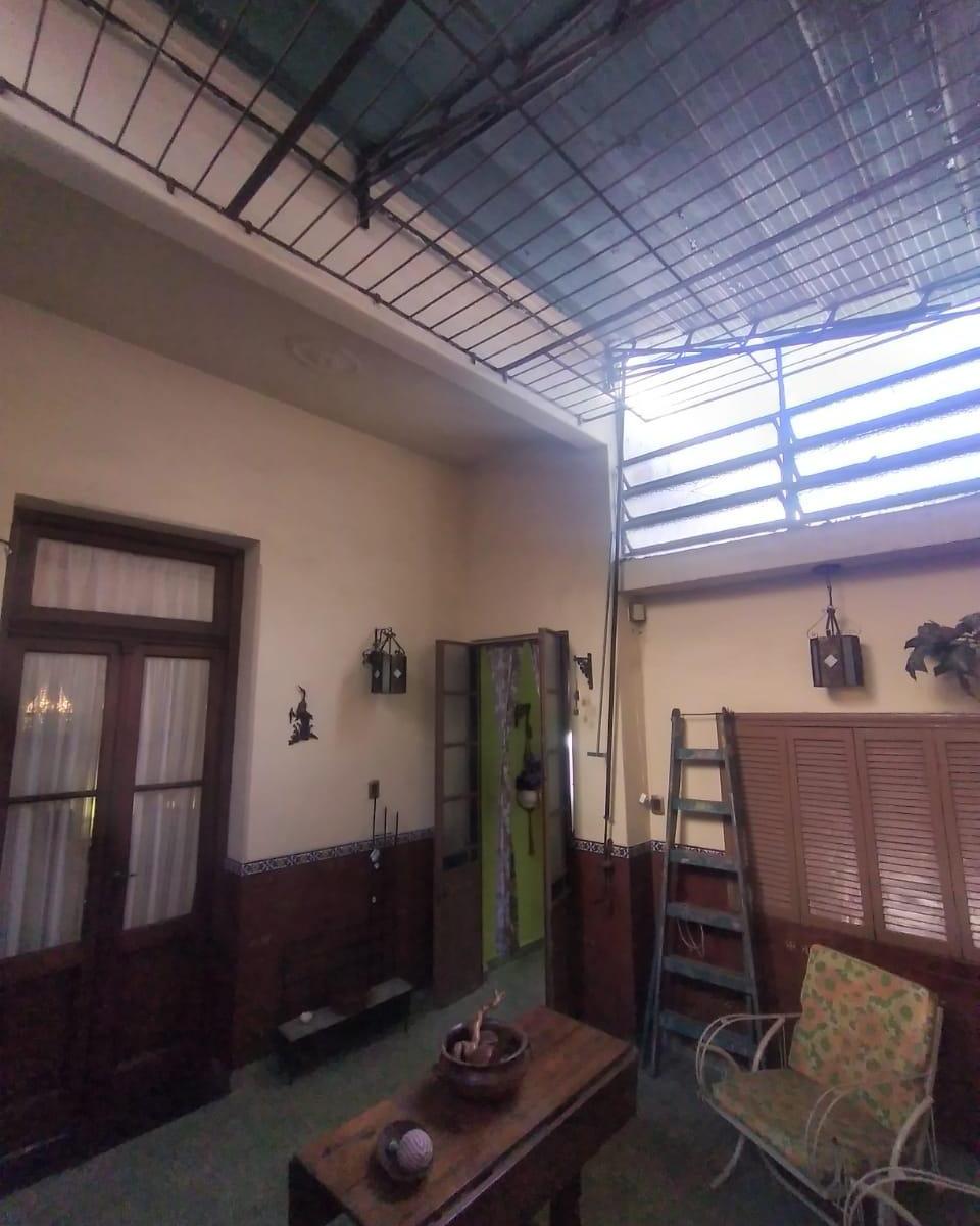 CASA 5 AMB CON GARAGE CUBIERTO Y TERRAZA