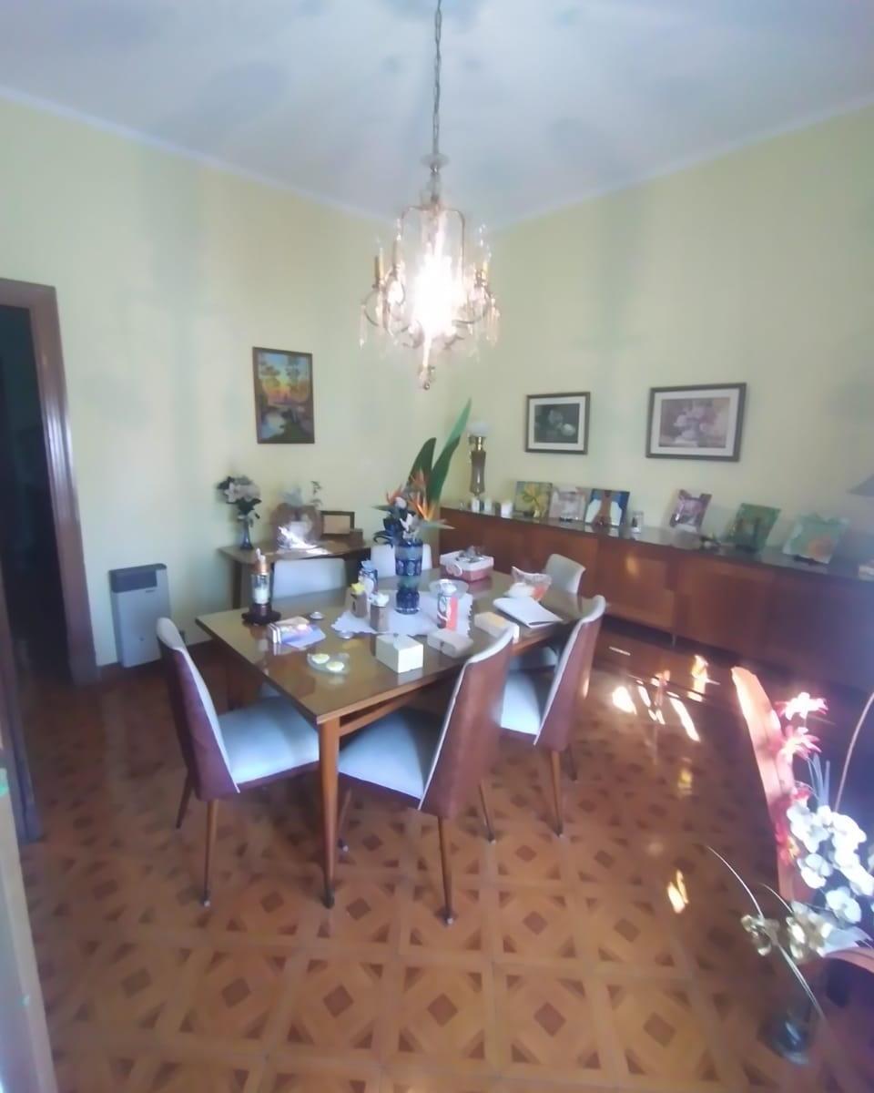 Foto de CASA 5 AMB CON GARAGE CUBIERTO Y TERRAZA, imagen 5