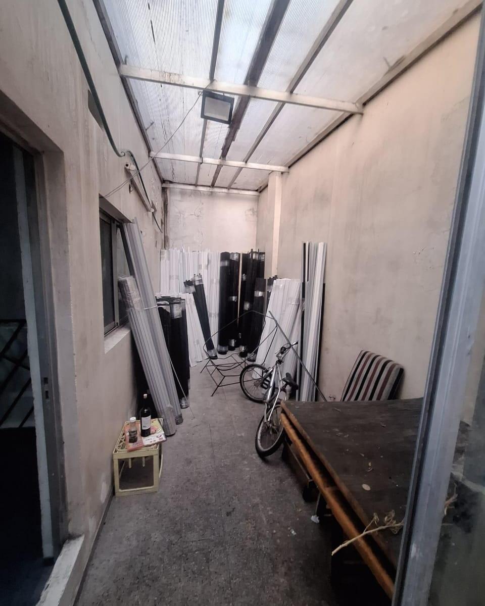 Excelente Galpón con Oficina y Vivienda Pergamino 947 4