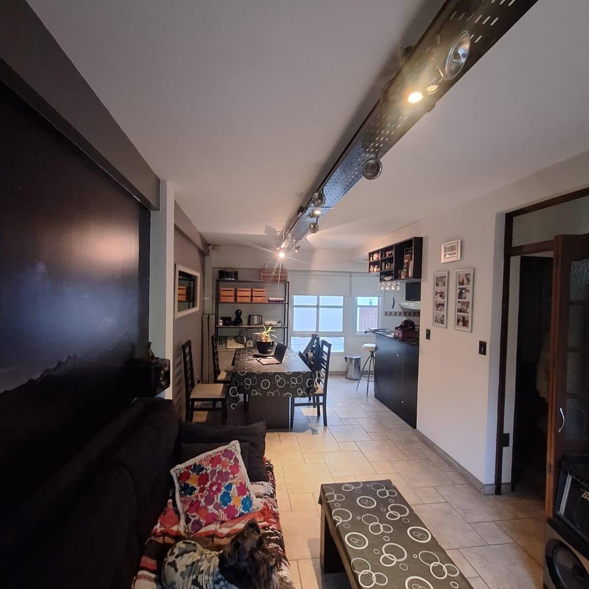Foto de EXCELENTE TRIPLEX CON TERRAZA / PATIO Y GARAGE JOSE MARTI 307, imagen 3