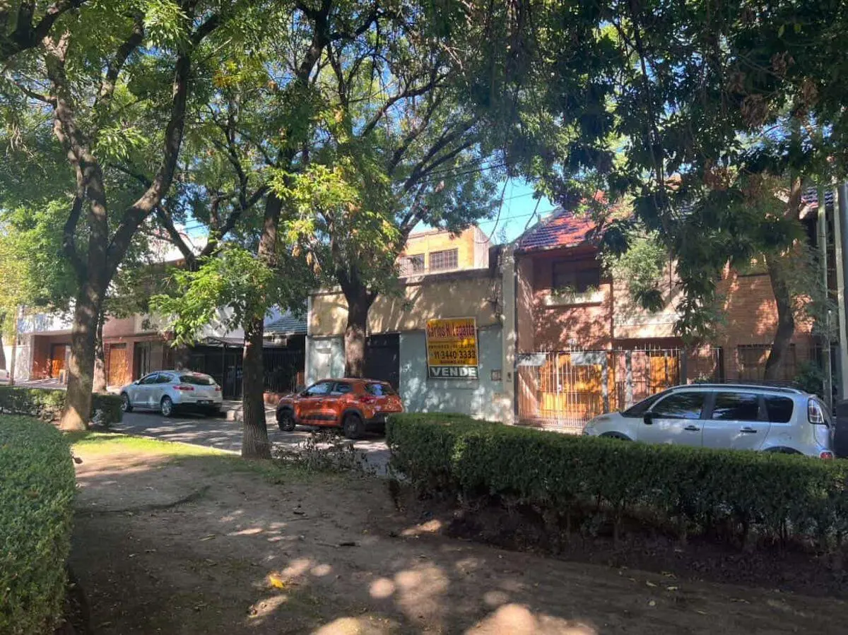 Terreno en venta de 8,66 x 24,60 en Av. Bilbao 2776, emplazado en una de las cuadras más atractivas 3