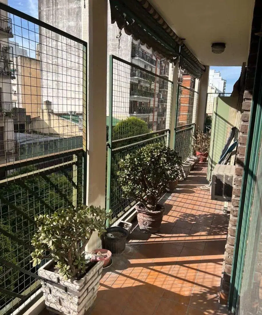 3 Ambientes C/Amplio Balcón Corrido sobre Av. Ramón Falcón – Súper Luminoso 3