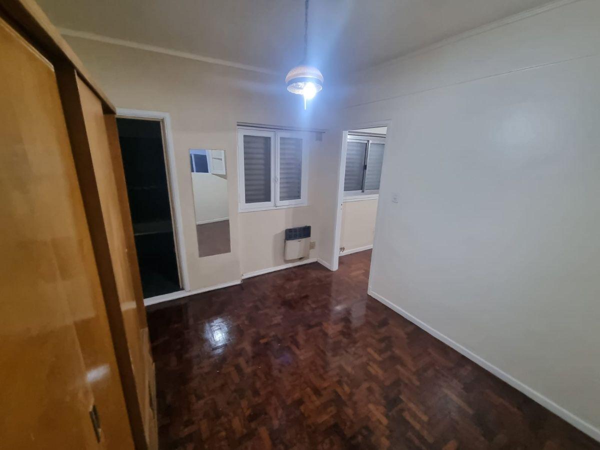 Foto de Impecable 2 Ambientes Refaccionado a Nuevo – Primer Piso por Escalera, imagen 3
