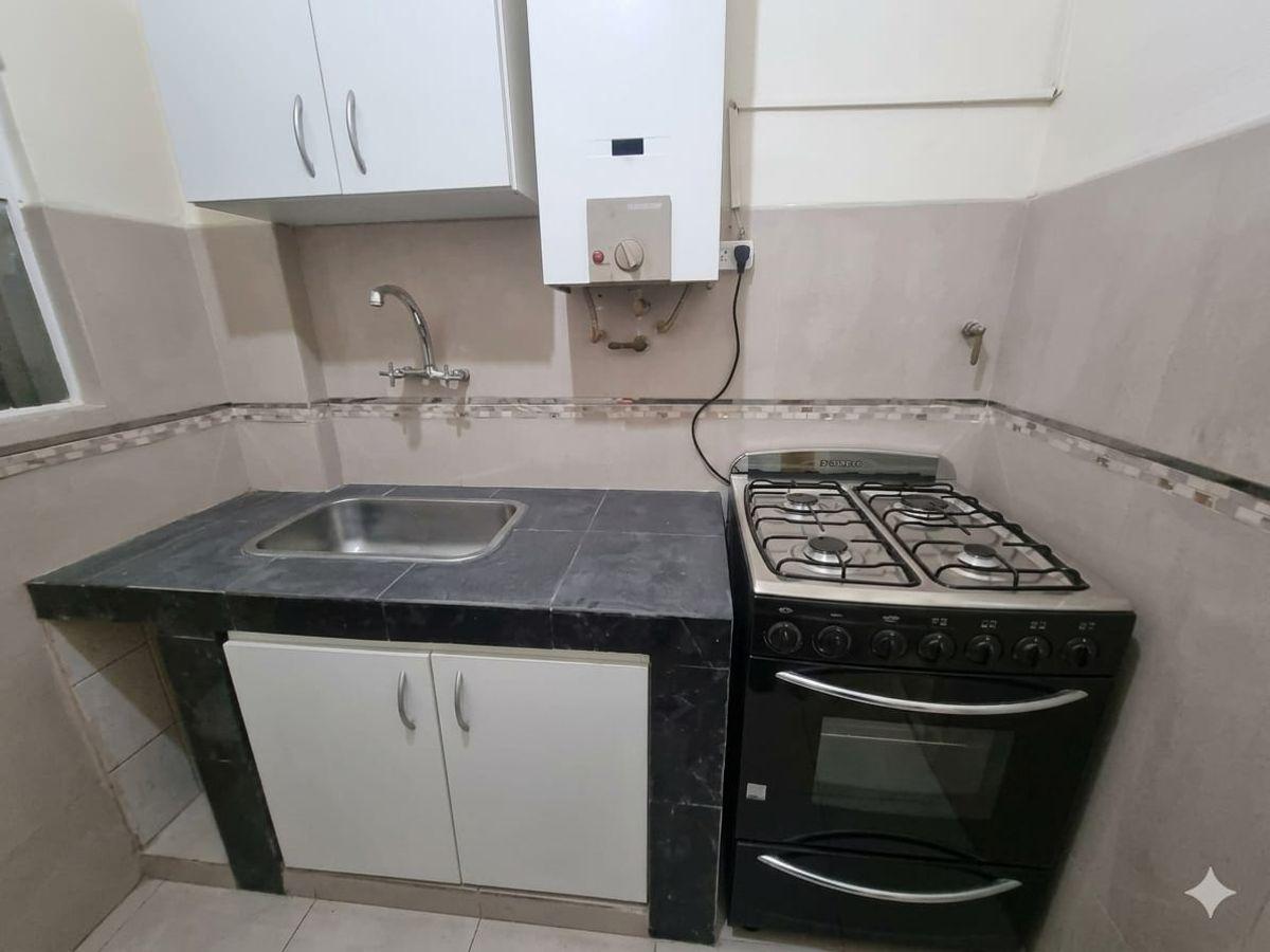 Foto de Impecable 2 Ambientes Refaccionado a Nuevo – Primer Piso por Escalera, imagen 4