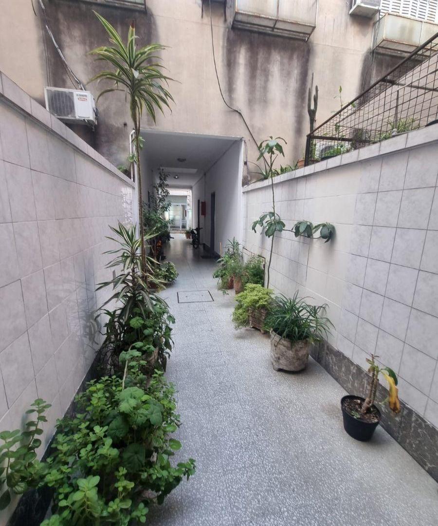 Foto de PH 3 Ambientes en Dos Plantas con Patio Propio – Muy Luminoso - Varela, imagen 3