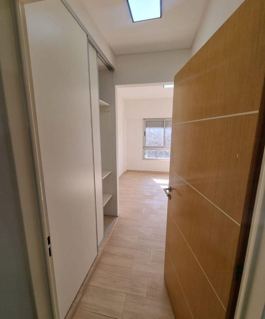 2 Ambientes a Nuevo con Balcón sobre Av. Rivadavia 8224