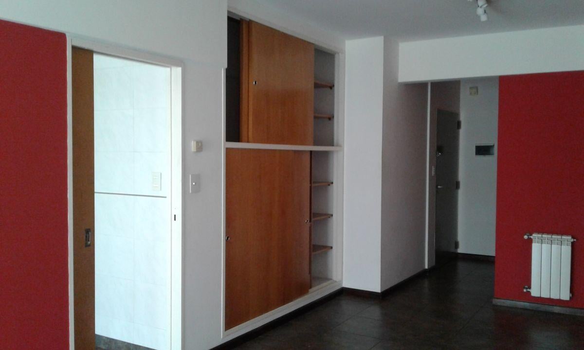 Foto de Monoambiente divisible c/balcon - apto crédito – Ideal vivienda o, imagen 5