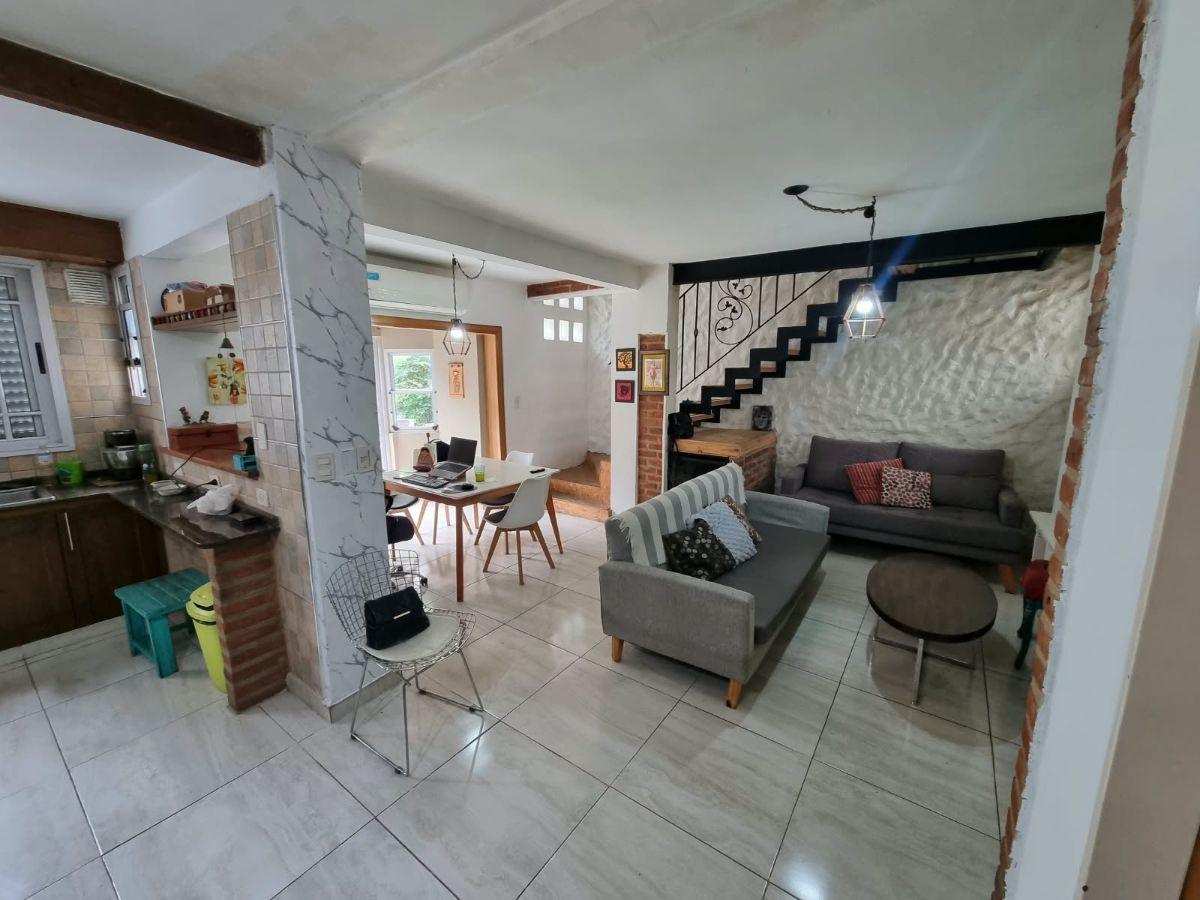 Foto de Excelente PH en Flores con garage, patio, jardín, quincho y parrilla, imagen 4