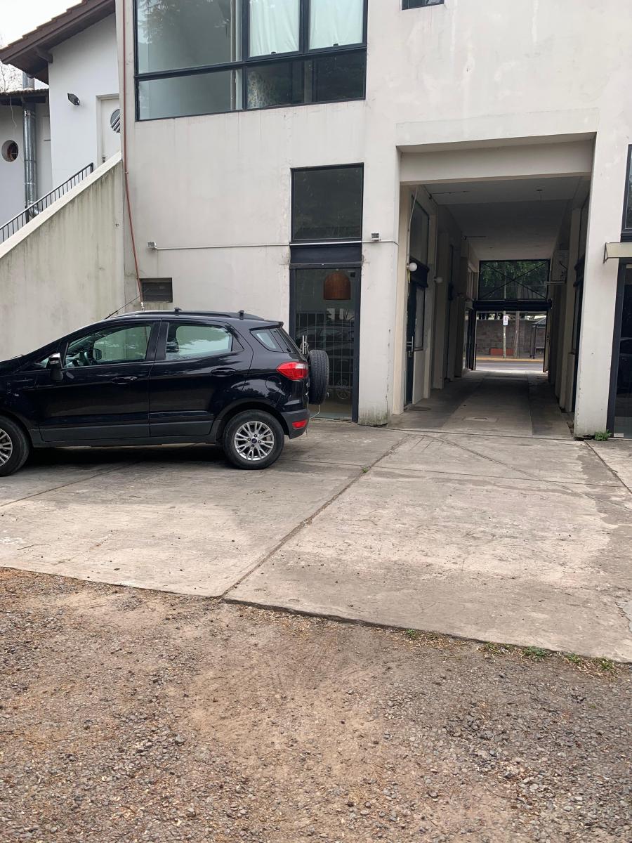 Excelente Local a La Venta, Av del Libertador Al 18200, Beccar, San Isidro 3