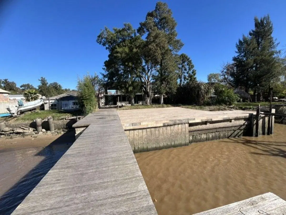 Casa a la venta en Construcción, calle Belgrano al 1100 Dique Lujan, Tigre 1