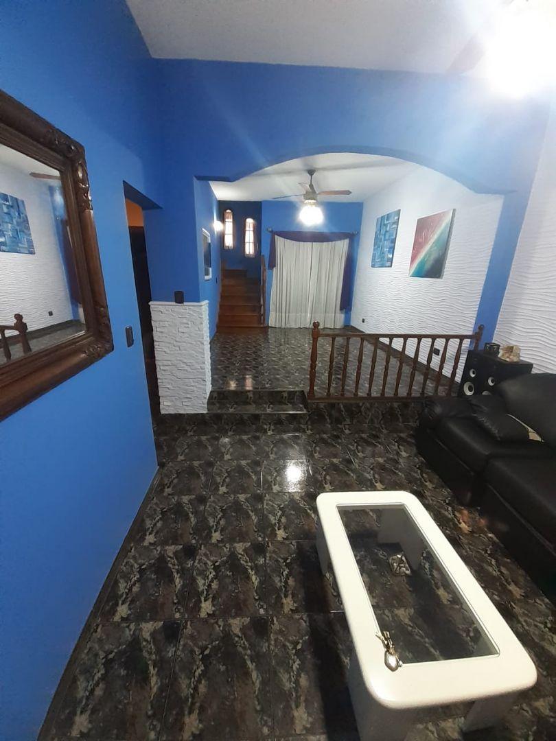 Casa 4 ambientes. | Blas Parera 1308