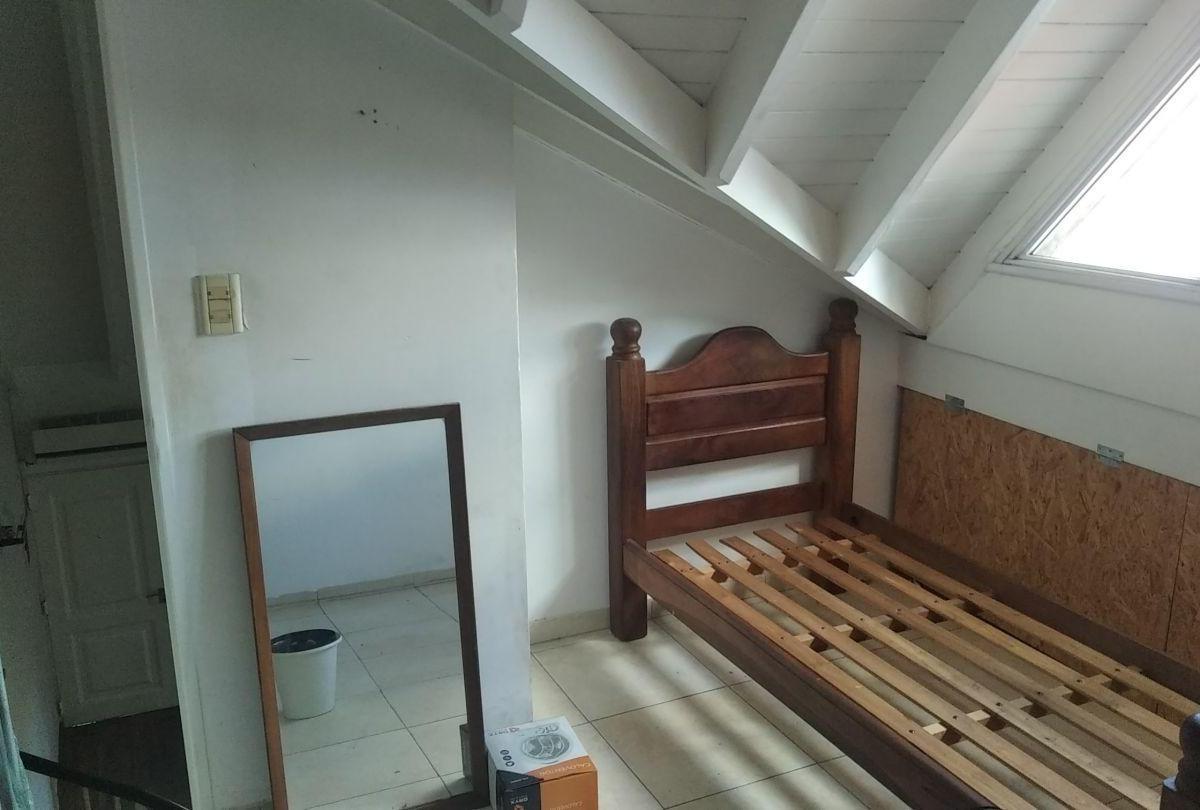 Departamento 4 ambientes. | SARMIENTO - ( 3F) 2606