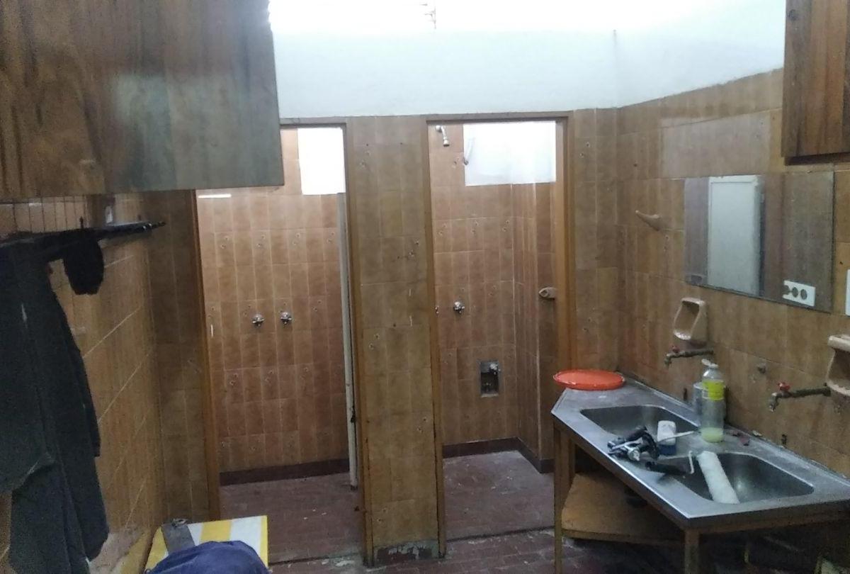 Galpón. | Merlo Esteban - (3f) 4544 2
