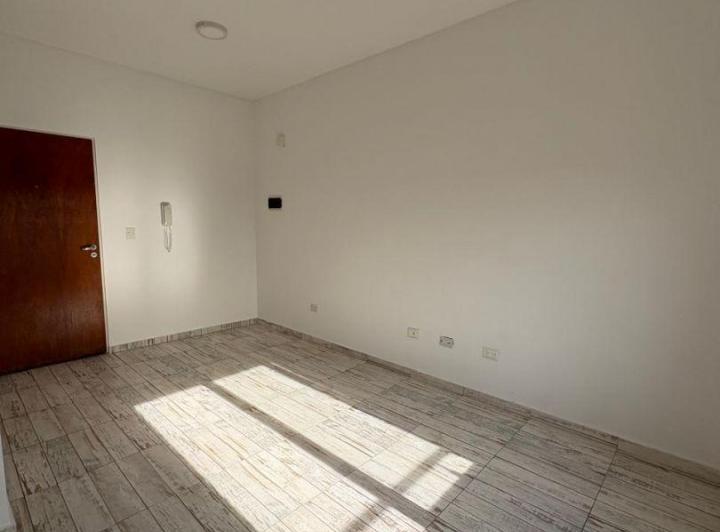 Departamento 2 ambientes. | Zavatarro 4291 4