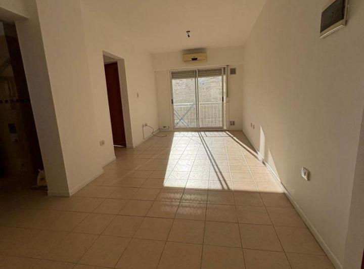 Departamento 2 ambientes. | América 621 2