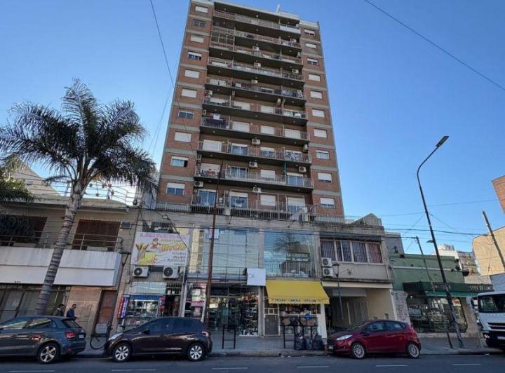 Departamento 2 ambientes. | América 621 3