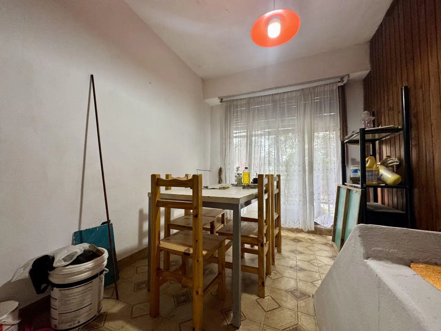 Casa 3 ambientes. | Oro 4844 4