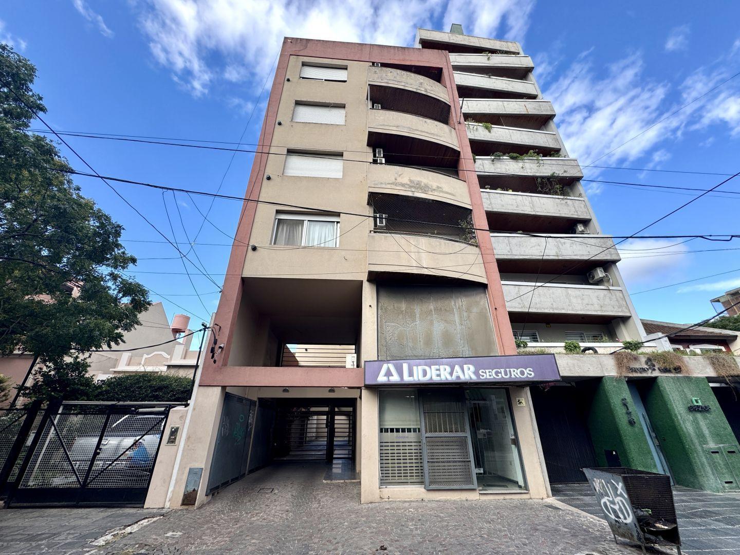 Departamento 3 ambientes. | Lisandro Medina 2168