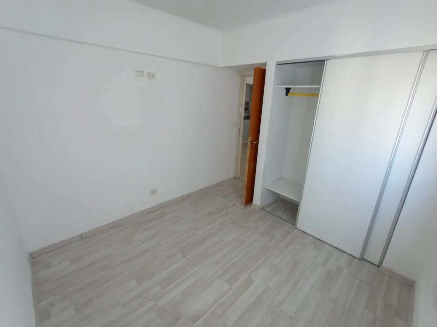 Departamento 2 ambientes. | Wenceslao de Tata 4941 2