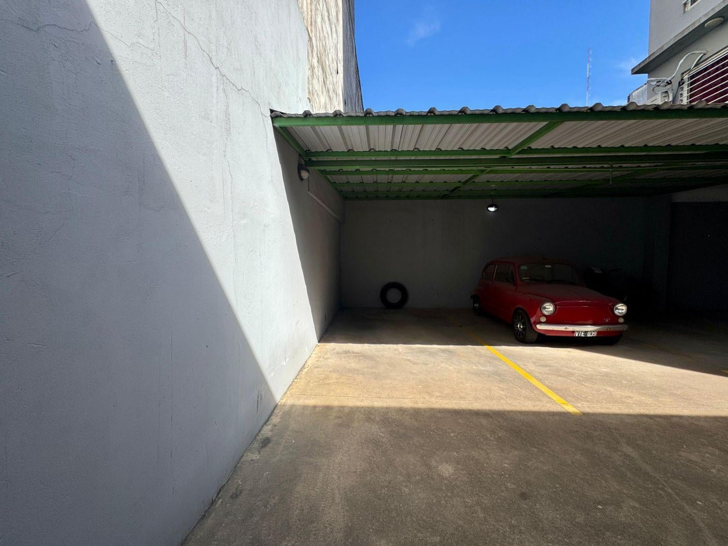 Foto de Cochera . | Lisandro Medina 2234, imagen 5