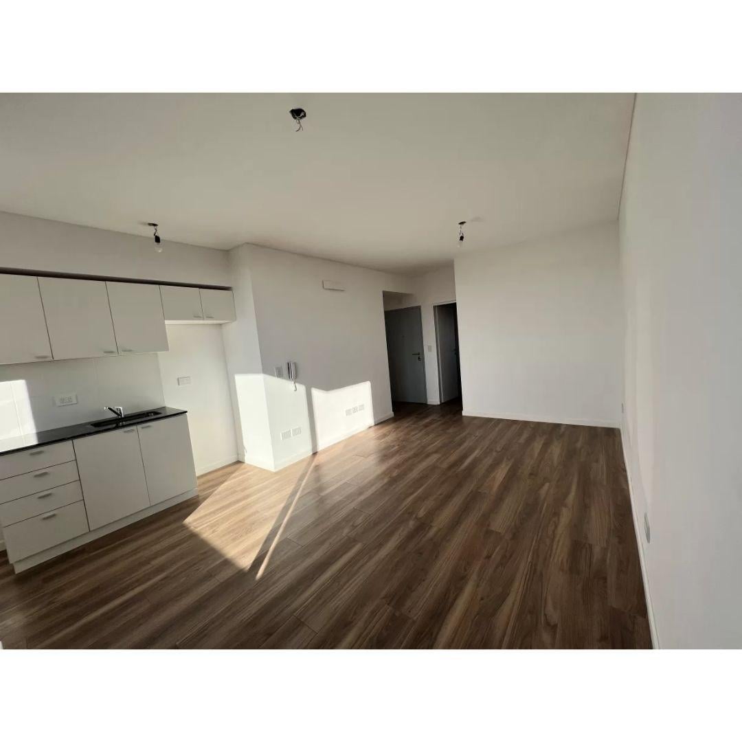 Foto de VENTA 2 AMBIENTES **EVA PERON 276 TEMPERLEY ESTE**, imagen 3