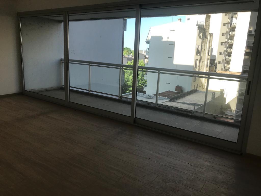 Foto de EXCELENTE PISO DE 3 AMB EN EDIFICIO C/ AMENITIES, COCHERA Y BAULERA, imagen 4