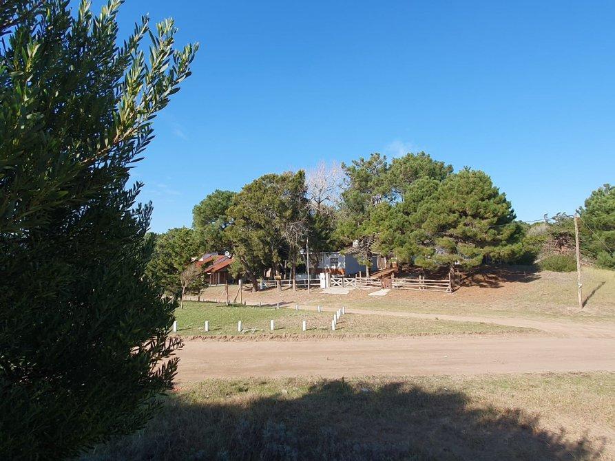 Lote Comercial/residencial a m de Av Principal a 350 m de La Playa 2
