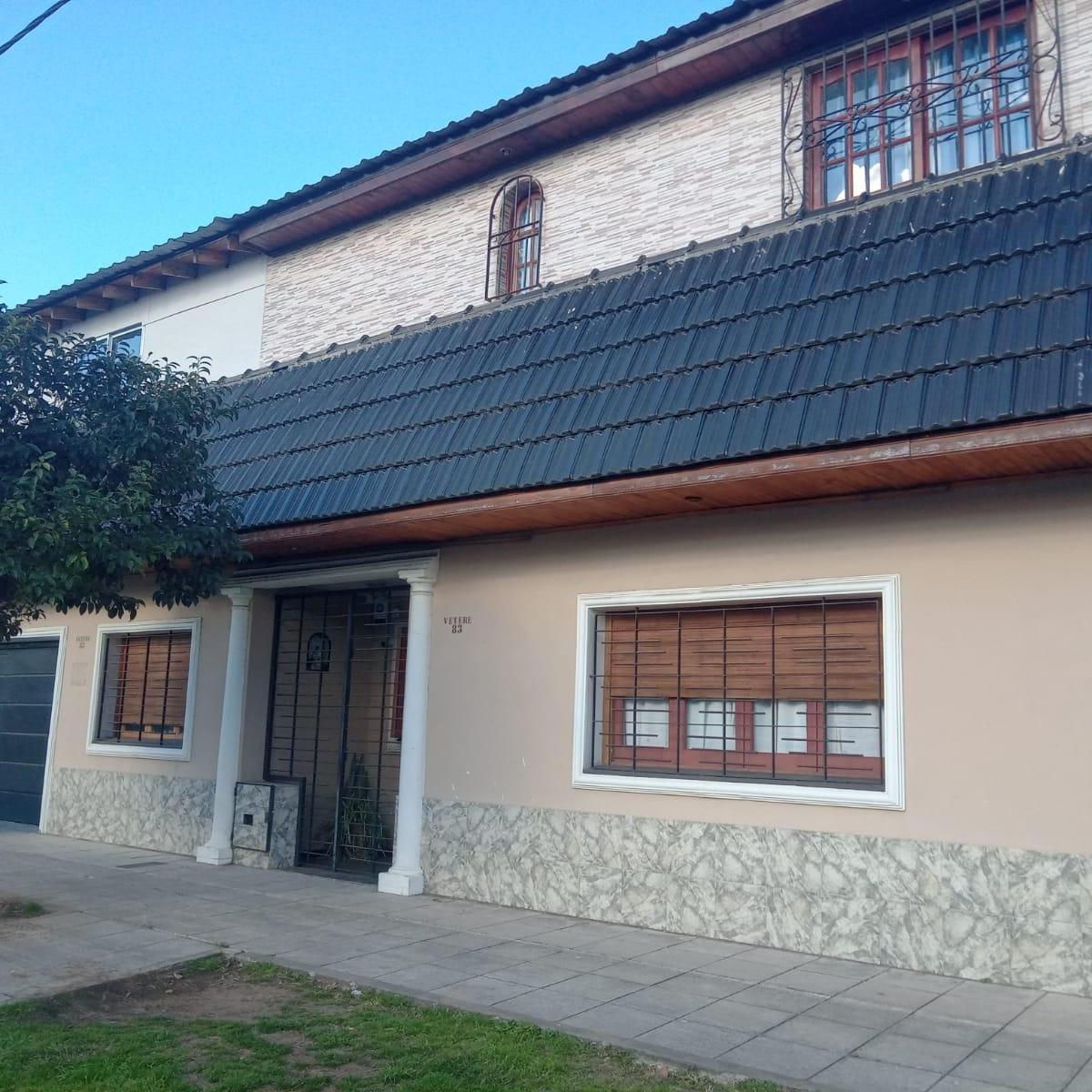 Venta Amplia Casa Ideal Dos Familias - Vetere 83, Lomas de Zamora 1