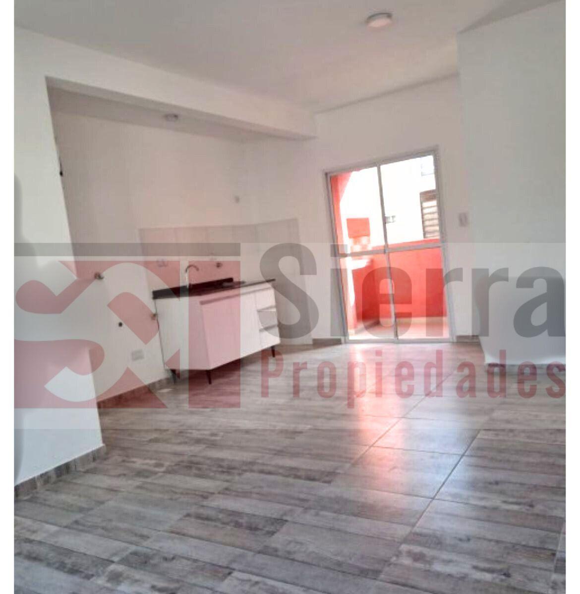 Hermoso Dpto de 3 Ambientes con Cochera en Mar Azul. 4