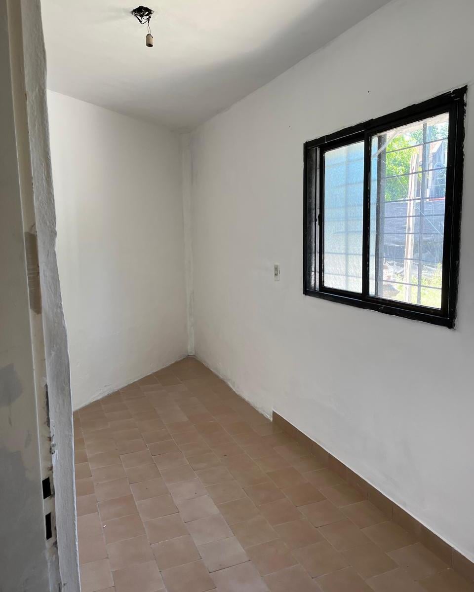 Casa en venta sobre calle Laferrere 2650, Lomas de Zamora