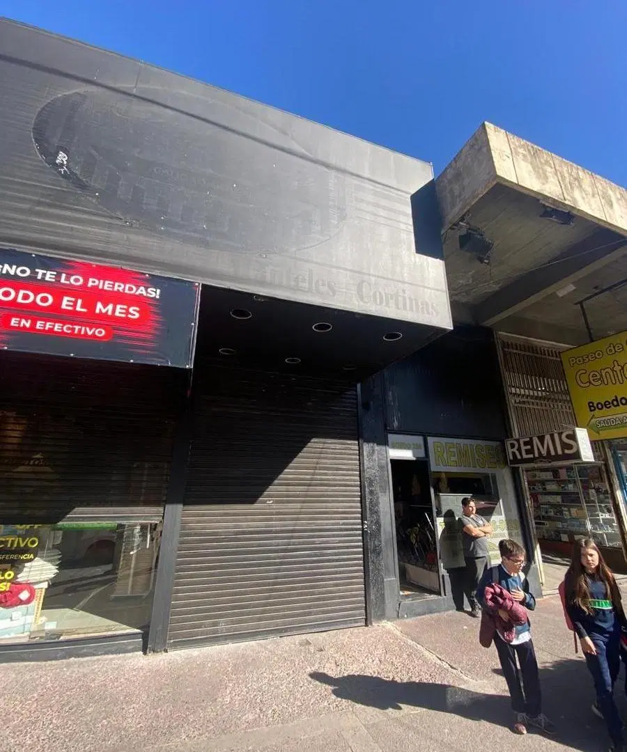 Importante Local Comercial en la Mejor Zona de Boedo al 200 3