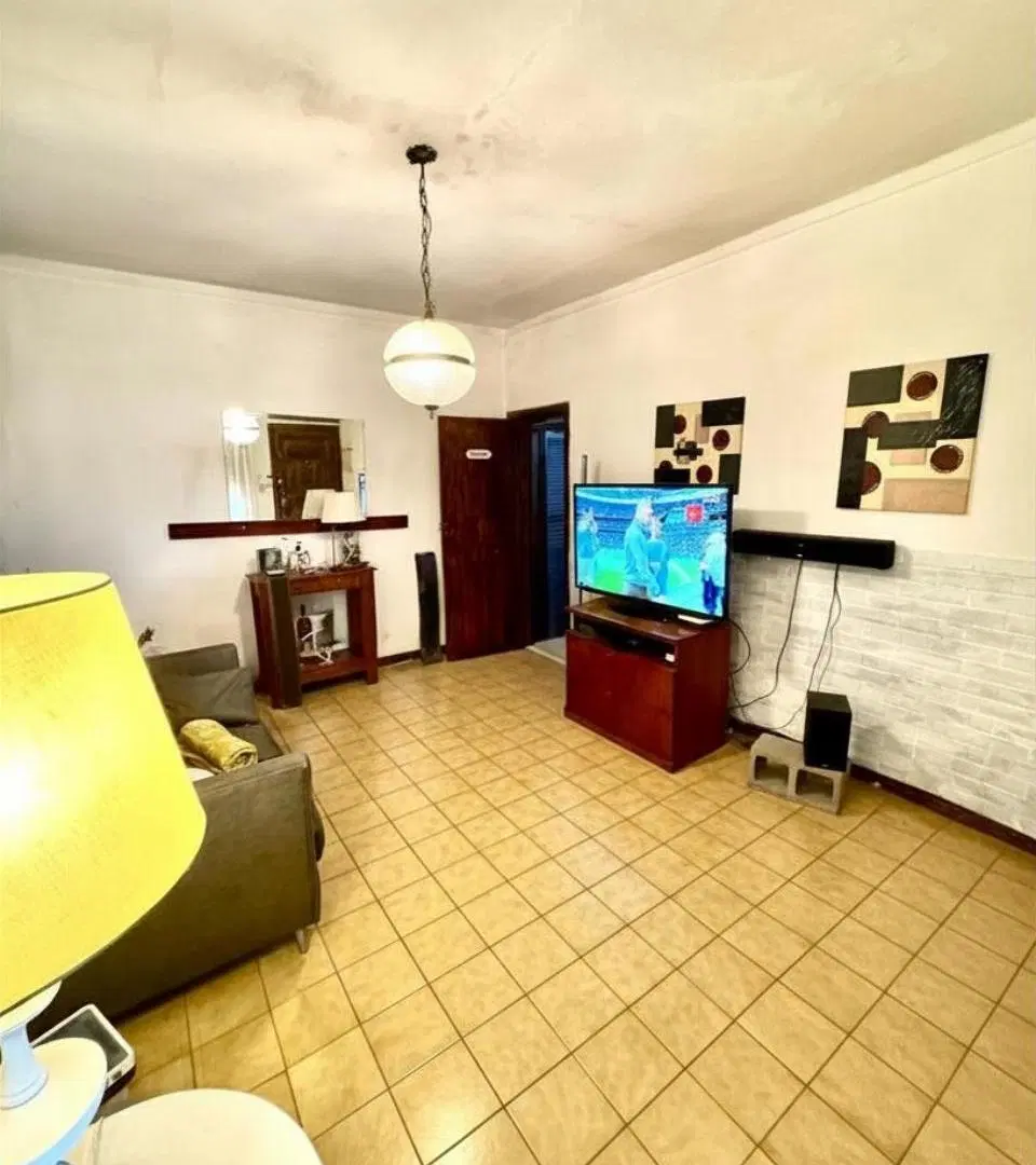 Casa de 4 ambientes a metros del Predio Finky 4