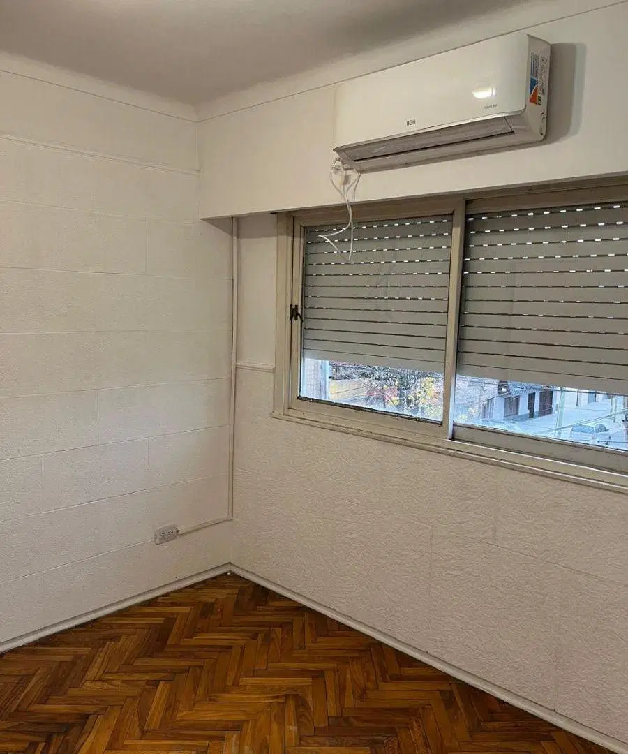 Departamento 2 Ambientes con Balcón al Frente – Excelente Ubicación en Lomas de Zamora 4