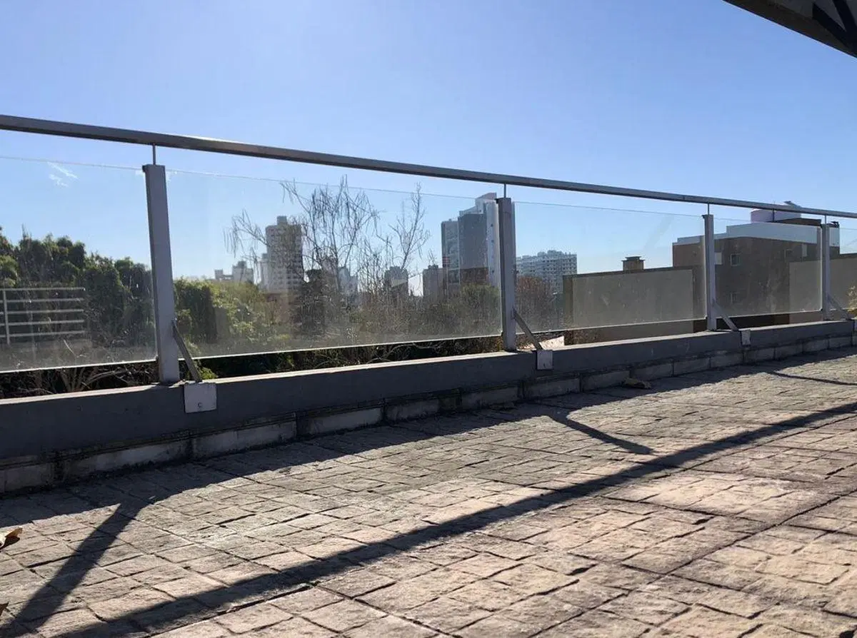 Amplio monoambiente en alquiler en Mariño 68, Temperley 5