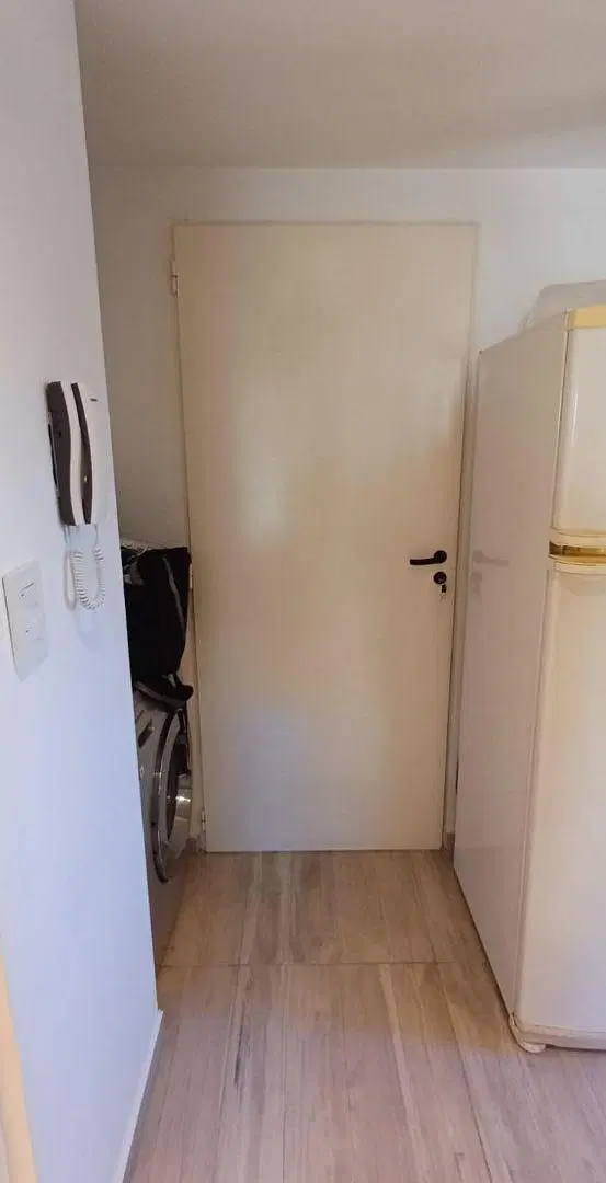 Monoambiente en alquiler en inmejorable barrio residencial de Banfield 5