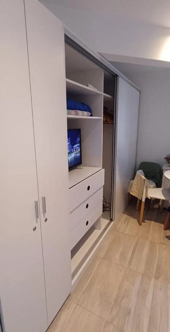 Monoambiente en alquiler en inmejorable barrio residencial de Banfield 4
