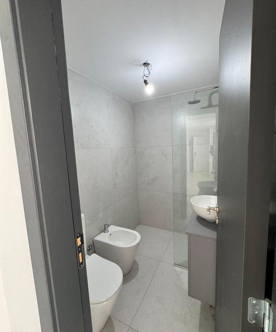 Foto de Departamento de 2 ambientes con cochera a estrenar, imagen 5