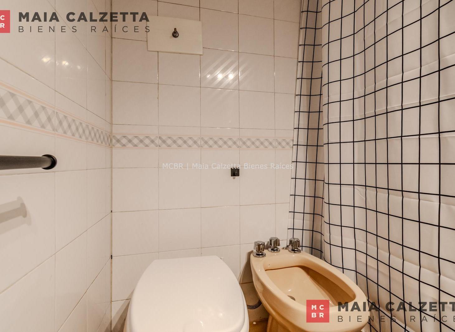 Foto de Dos ambientes c/patio en planta baja - Villa Pueyrredón., imagen 2