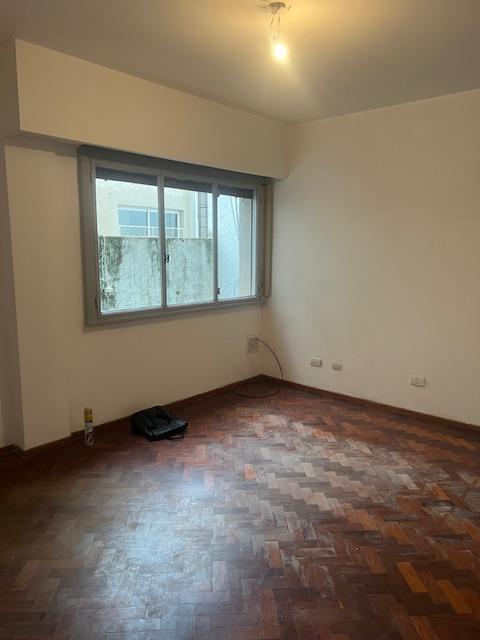 Foto de DEPTO DOS AMBIENTES EXCELENTE UBICACION !, imagen 4