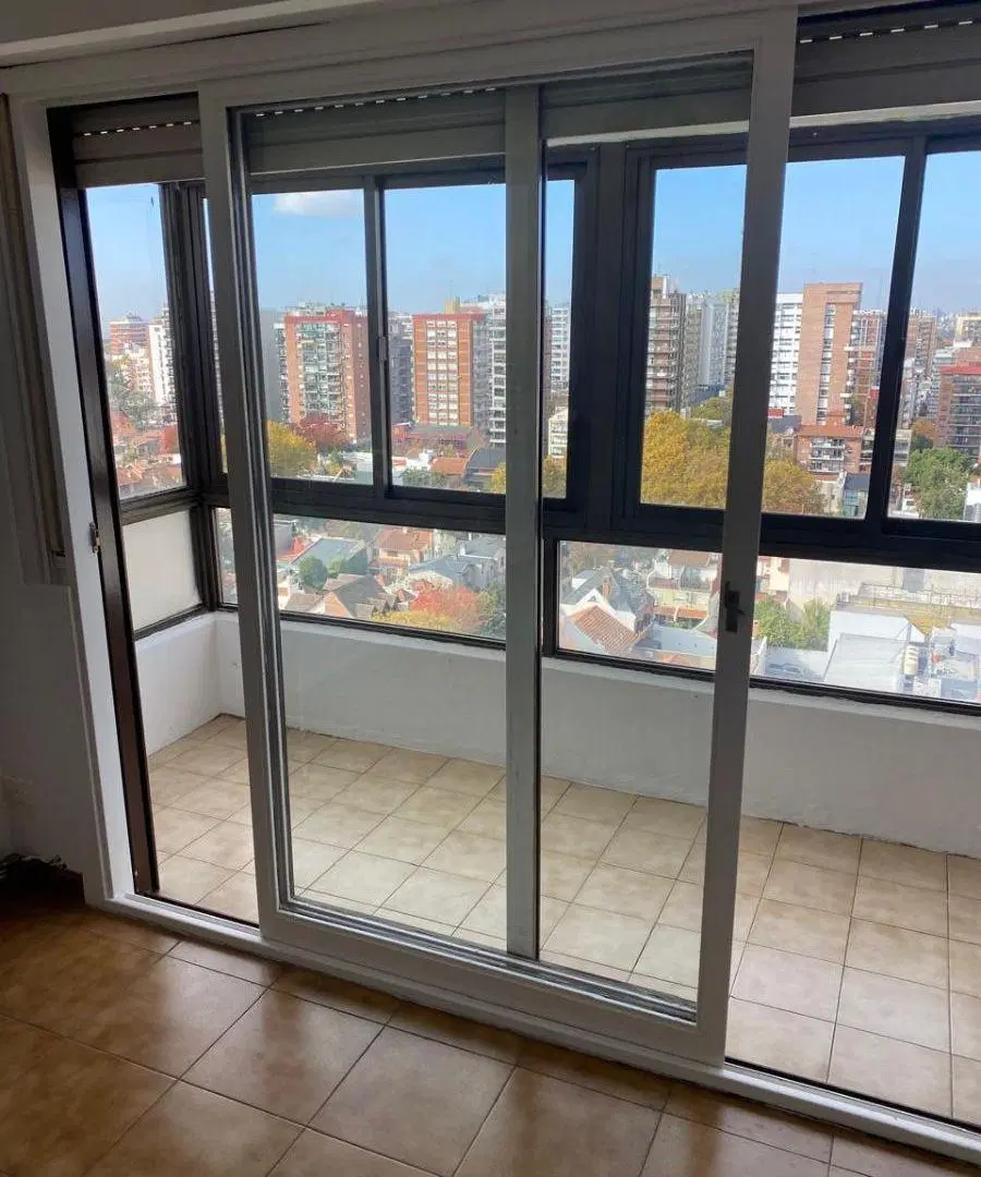 Departamento en inmejorable ubicacion! 2 ambientes mas cochera 4