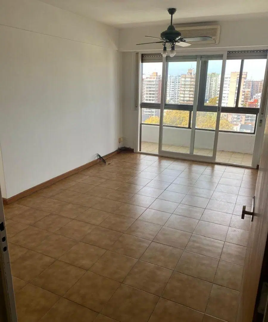 Departamento en inmejorable ubicacion! 2 ambientes mas cochera 8