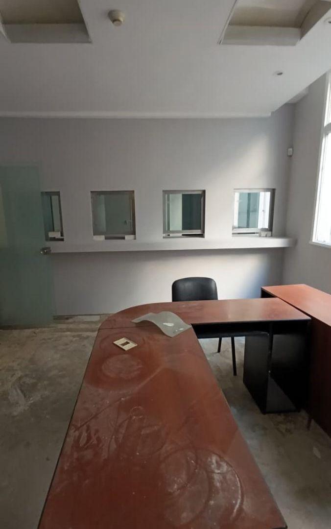 Foto de OFICINA EN ALQUILER RECONQUISTA 379, imagen 4