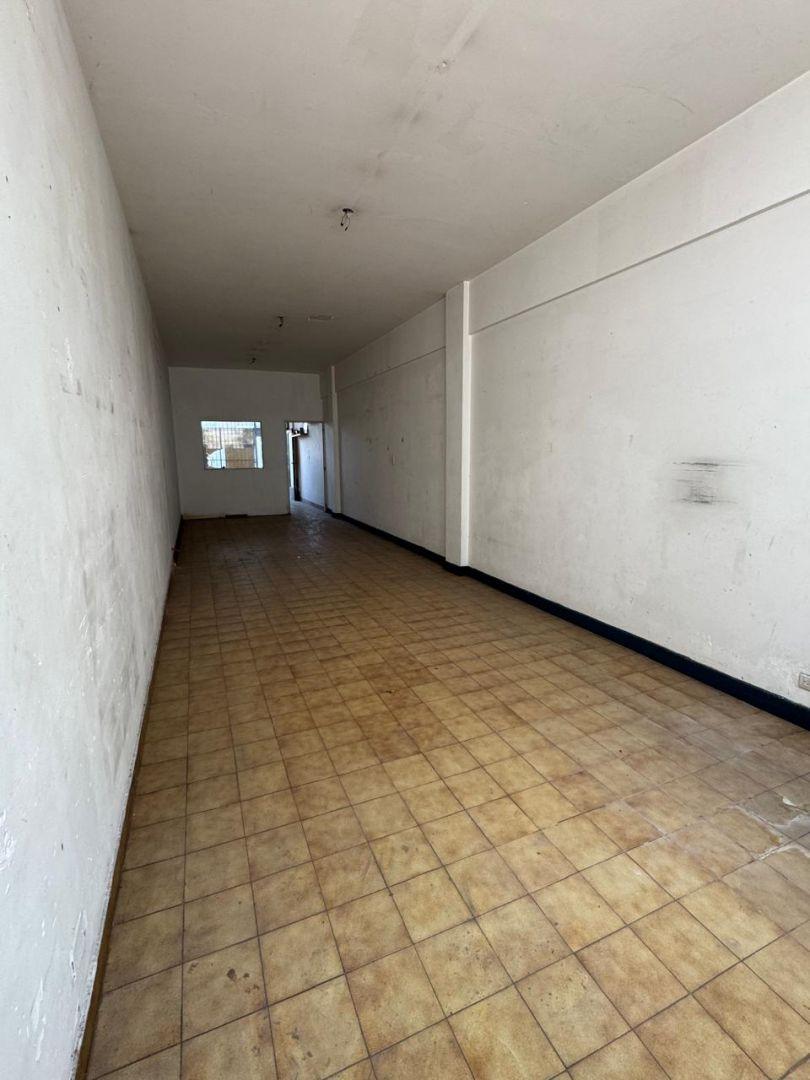 Foto de Venta| Local sobre avenida | Saavedra, imagen 2