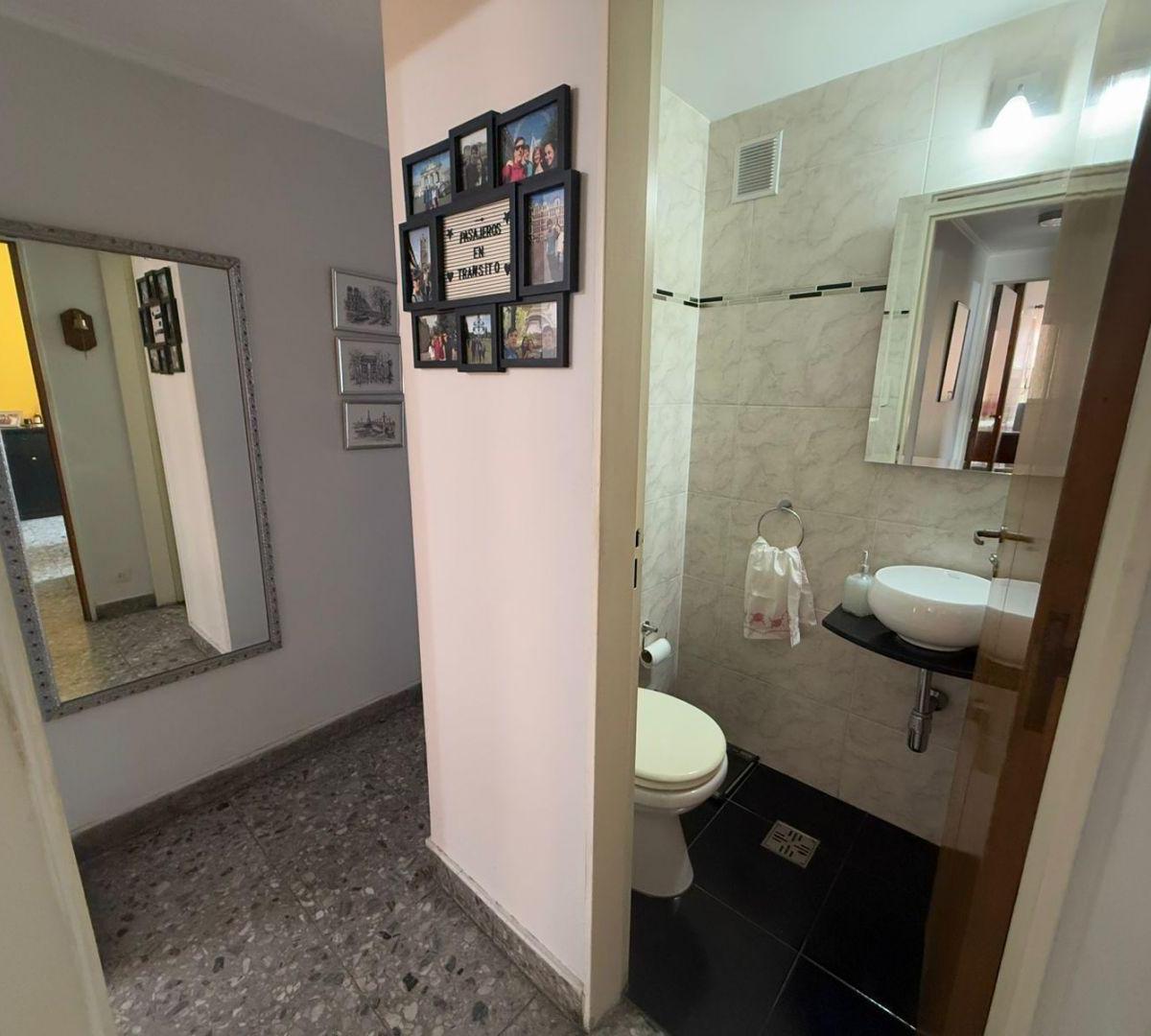 Venta| Depto 4amb Al Fte C/balcón y Patio | Saavedra 4