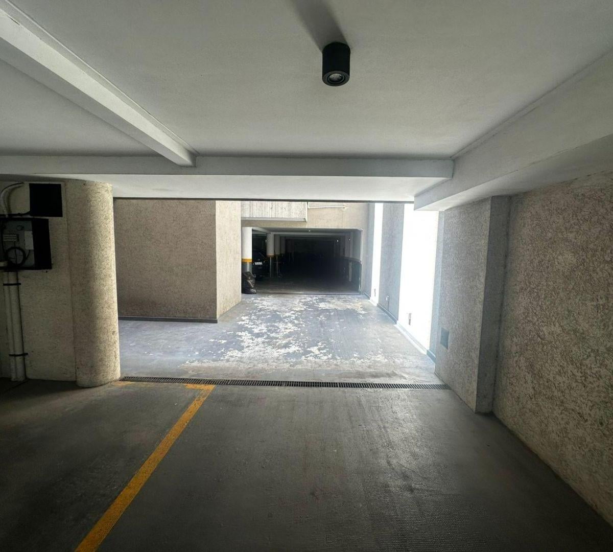 Foto de Venta | Cochera cubierta fija | Coghlan, imagen 2