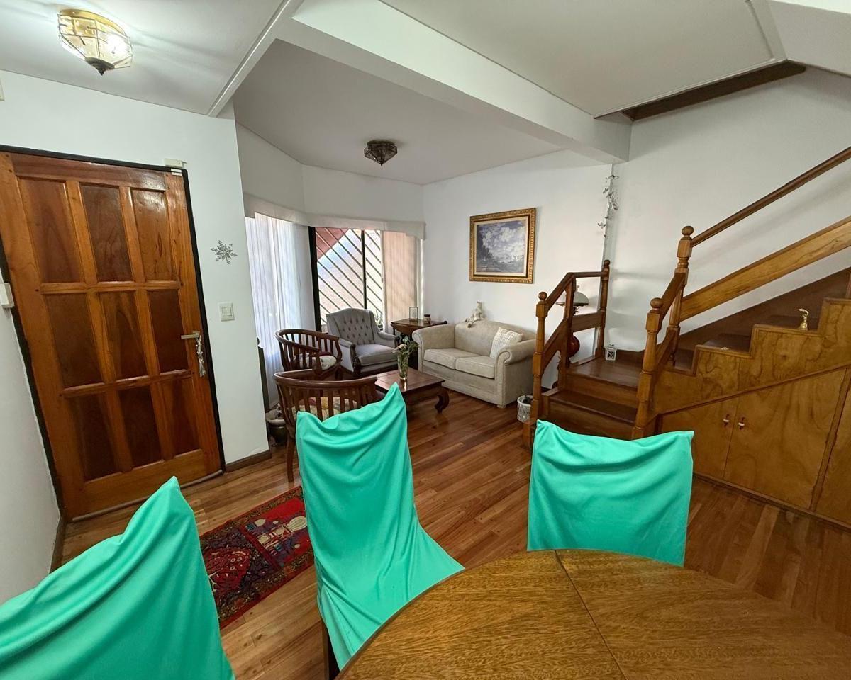 Venta| Hermoso Dúplex de 4 Amb Al Frente| Saavedra 4