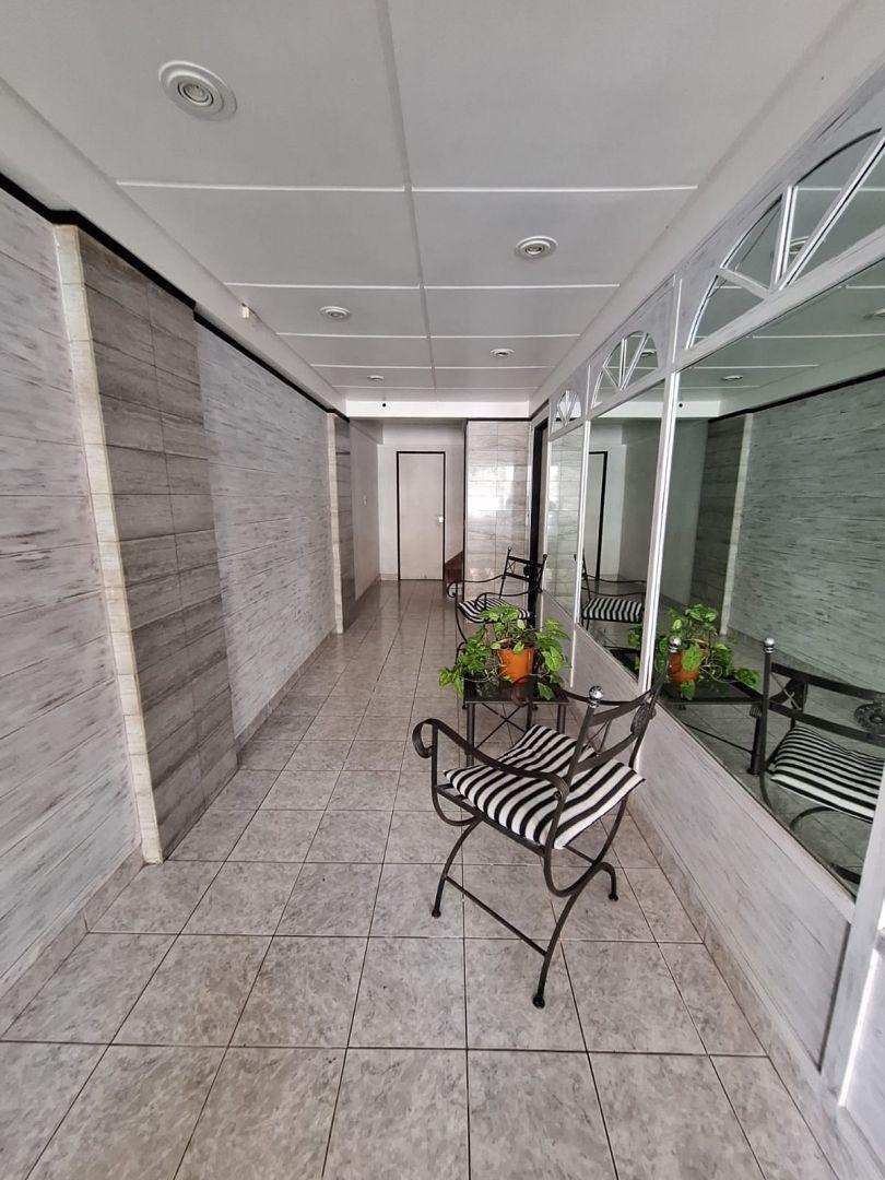 Venta| Depto 3 Amb Al Contrafrente, Muy Luminoso| Parque Cha 1
